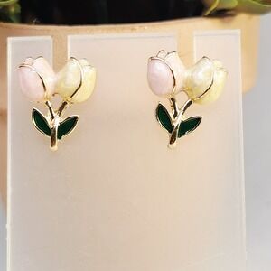 Pink and Yellow Enamel Tulip Flower Stud Earrings Gold Tone Floral Jewelry